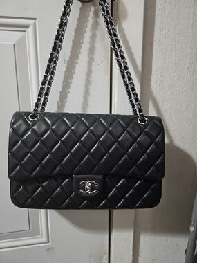 Chanel Classic Quilted Double Flap Shoulder Bag in Black